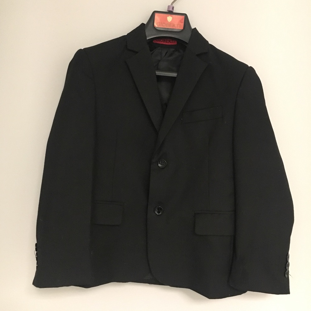 Gioberti boys 3 piece suit